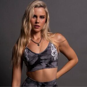 Darc Sport dual wolf seamless Emerson sports bra